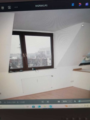 Helle 3-Zimmer Wohnung im 6. OG mit Aufzug in Frankfurt-Niederrad