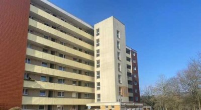 Erstbezug in eine neu sanierte 3-Zimmer Wohnung mit Balkon