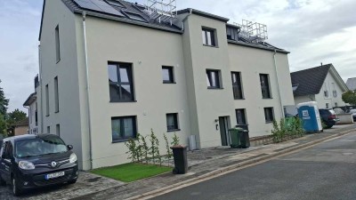 Stilvolle 2-Zimmer Souterrainwohnung mit Terrasse in Großkrotzenburg