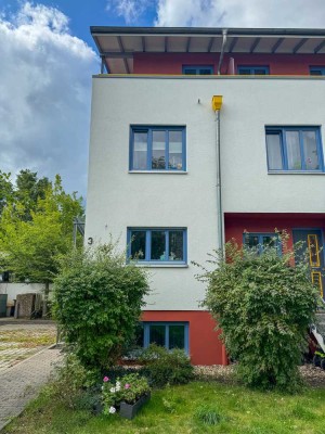 Bezugsfrei! Haus im Haus über 4 Etagen in bester Südlage!