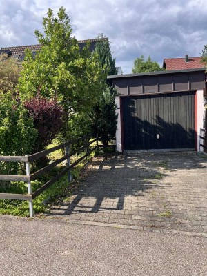 Vollständig renovierte Wohnung mit vier Zimmern sowie Balkon und EBK in Gaildorf