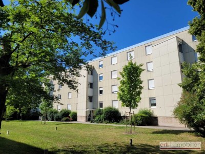 * Machen Sie was daraus * 3 Zi-Whg. mit BALKON, für EIGENNUTZER oder KAPITALANLEGER in N-Bauernfeind