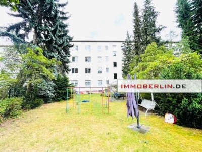 IMMOBERLIN.DE - Ansprechend geschnittene Wohnung mit Südbalkon