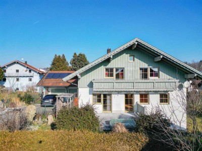 Großzügiges Wohnen in idyllischer Lage - mit Erweiterungspotenzial