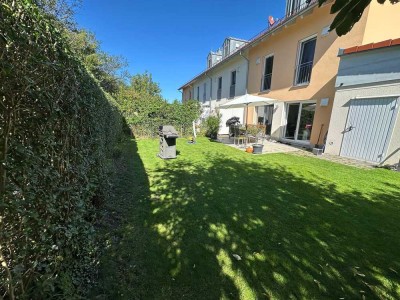 Heimstetten: großzügiges Reiheneckhaus mit sonnigem Garten