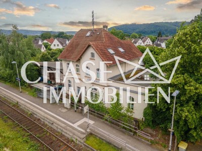 Rentables Mehrfamilienhaus der besonderen Art - Umgebauter Bahnhof in Höxter, Lüchtringen!