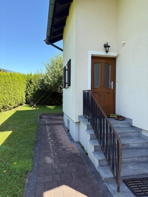 Einfamilienhaus mit traumhaftem Bergblick zu vermieten