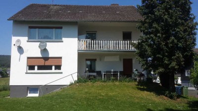 Freundliche Mehrzimmer-Wohnung mit Balkon in Lahntal-Sterzhausen