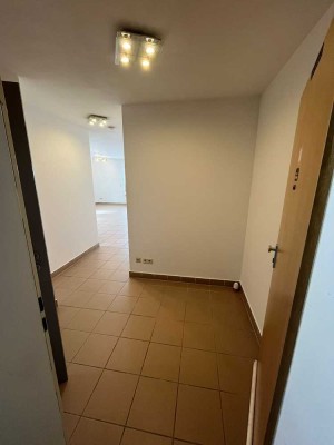 Geschmackvolle 2-Raum-Wohnung mit gehobener Innenausstattung mit EBK in Landstuhl
