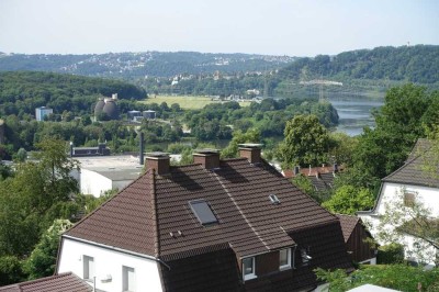 Traumwohnung in ruhiger Sackgasse mit Panoramafernblick incl. Garage und Stellplatz