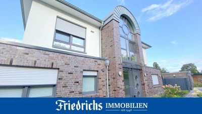 Freiwerdende, neuwertige 2-Zimmer-Wohnung mit Terrasse, Gartenanteil und Garage in Bad Zwischenahn