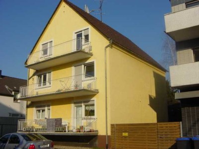 Nette kleine 1,5-Zimmer-Wohnung mit Balkon in Dreieich