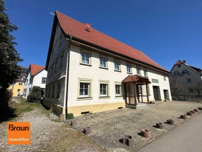 Großzügige Immobilie mit bebaubarem Gartengrundstück und vielfältigen Nutzungsmöglichkeiten