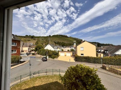 Großzügige 2-Zimmer-Wohnung mit Balkon und Weinbergblick in Koblenz-Güls