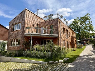Mit Seezugang: Luxuriöser Neubau in Bestlage von Breitbrunn a.Ammersee