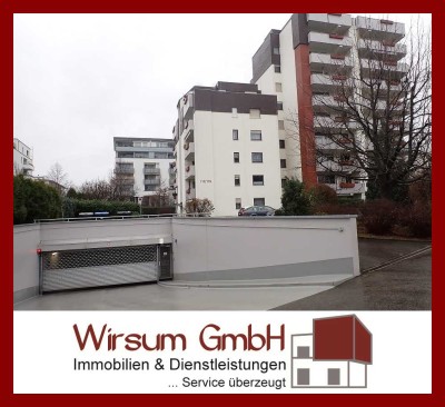 WOHNUNG MIT WEITBLICK – UND PENTHOUSE-CHARAKTE - IDEALE KAPITALANLAGE  -  VOLLSTÄNDIG RENOVIERT  -
