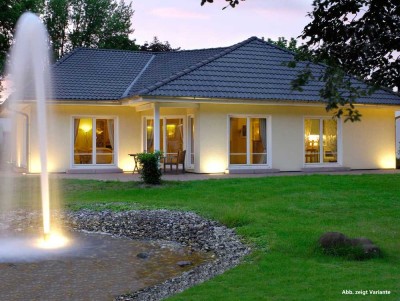 Schönes Grundstück - Schicker Bungalow: In Destedt am Elm nahe Braunschweig und Wolfsburg