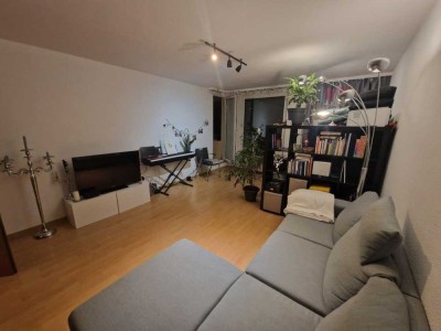 September-Dezember, möbliert: Wunderschöne 2,5-Zimmer-Wohnung in West