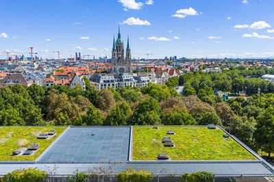 Wohnen an der Theresienwiese:
Möbliertes Apartment mit Balkon, Garagenstellplatz und Panoramablick