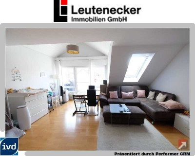 Wohntraum über den Dächern: Moderne 4-Zimmer-Dachgeschoss-Maisonettewohnung