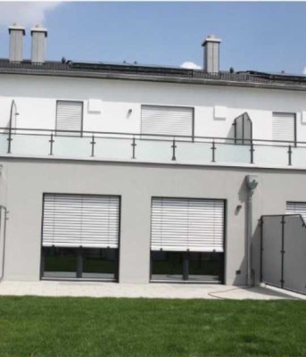 Von Privat: Neuwertiges 5-Zimmer Reihenmittelhaus in Neufahrn-Süd bei Freising