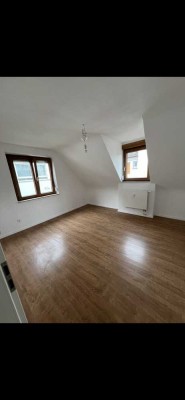 Helle 2,5-Zimmer Dachgeschosswohnung in Waiblingen