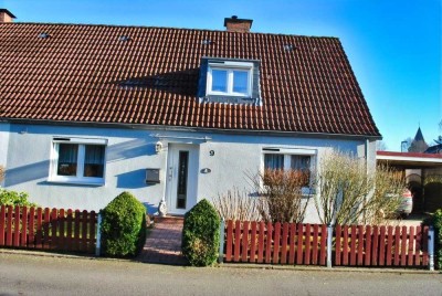 Raus aus der Miete! Saniertes Reihenendhaus bei Sankt Peter-Ording