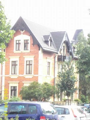 wunderschöne Villa, 5 Zimmer, 2.OG = DG, modernes Bad, Treppenlift,