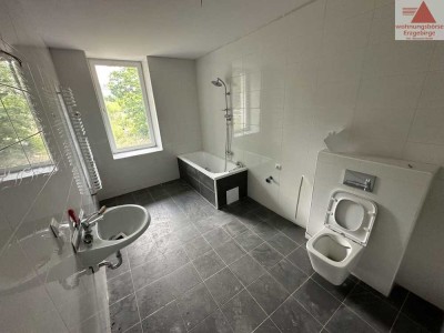 Modernisierte Mietwohnung mit separaten Büro!