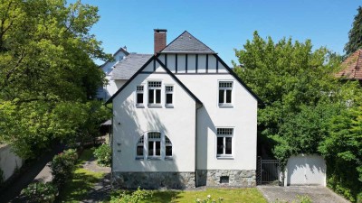 Jung von Haus | Freistehende Villa mit Tradition