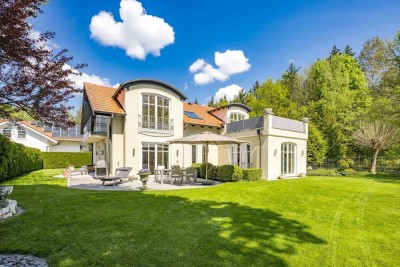 Exklusives Architekten-Haus mit Traumgarten und Einliegereinheit