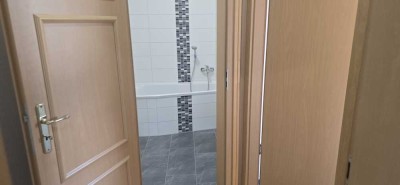 Geräumige 4-Raum-Wohnung im Zentrum – mit Balkon und Gäste WC