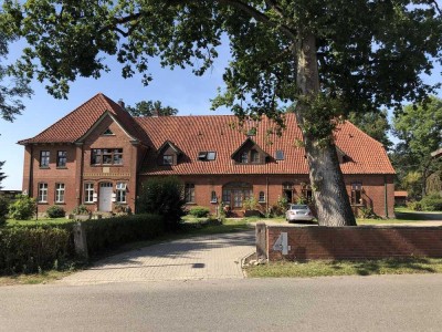 Gutshof mit Glasfaser: 3-Zimmer + Wohnküche nahe Bad Bevensen