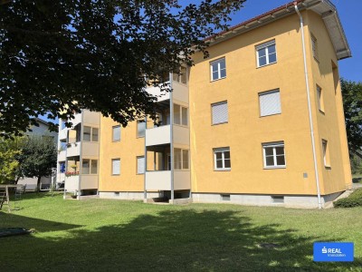 3 Zimmerwohnung mit Loggia in Ruhelage