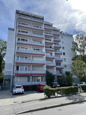 Helle 1-Zimmer Wohnung mit Balkon im 2. OG in Landshut-Peter u. Paul