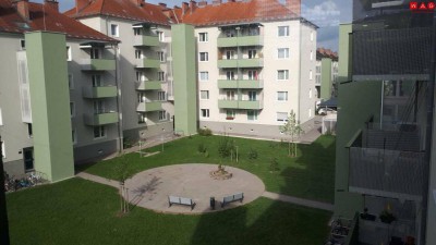 Jetzt einziehen &amp; sparen! Herbstaktion: 1 Monat mietfrei! – Sanierte 2-Zimmer-Wohnung im EG mit Lift &amp; Keller – Zentrale Lage in Wels!