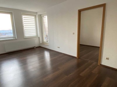 Für Geschäftsreisende und Singles bestens geeignet, helles Wohnen mit Aufzug und Balkon