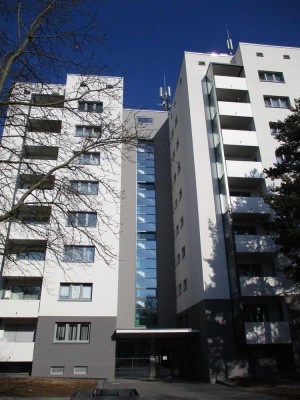 Barrierefreie, moderne 2 ZKB mit Balkon in Waldau!