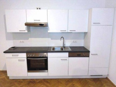 Heller 2 ZIMMER-NEUBAU + neuwertige Einbauküche + neuwertige Sanitäranlagen (Bad + WC)!