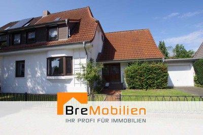DHH MIT WEITLÄUFIGER GARTENIDYLLE IN BREMEN - SEBALDSBRÜCK