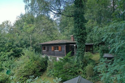 Bogenberg „Der heilige Berg Niederbayerns” - Einzigartiges Freizeitgrundstück mit Wochenendhaus