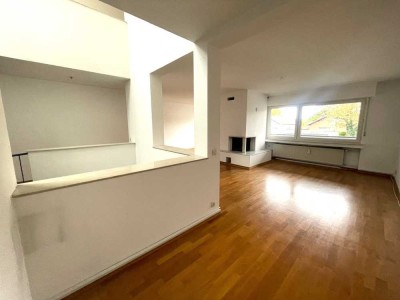 Ein Haus zum Wohlfühlen – Familienoase mit Kamin, modernisierten Details und Raum für Ihre Träume