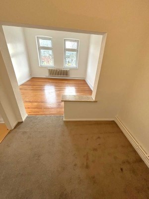 Erstbezug nach Sanierung! zentral, gute Aufteilung, gemütlich (RÖMBKE IMMOBILIEN KG)