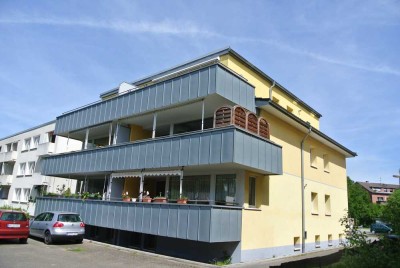 **Komplett sanierte 3- Zimmerwohnung mit großer überdachter Terrasse in Langenfeld Immigrath**