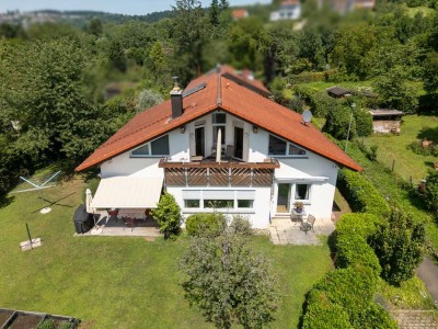 Einfamilienhaus mit Wellnessbereich in Aussichtslage!