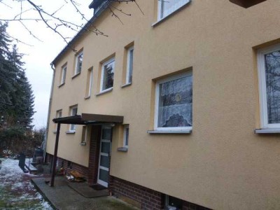Kleine Single-Dachgeschosswohnung in Rödlitz