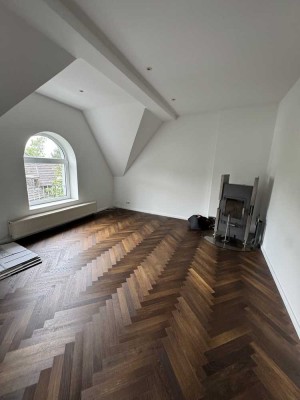 Traumhafte Maisonette-DG-Wohnung im Altbau-Jugendstil in Witten — 105 m², 3. OG, offen gestaltet