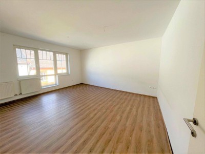 Zentrumsnahe 100m² Wohnung in Neunkirchen, renoviert, 4 Zimmer, MIETKAUF oder KAUF