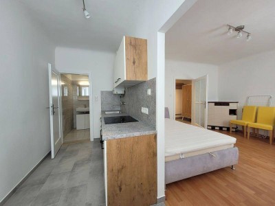 Kleine gepflegte Wohnung in TOP Lage nähe Donaukanal Privatverkauf