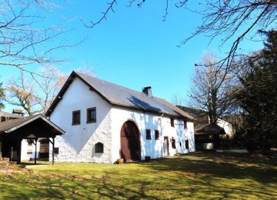 Restauriertes historisches Bauernhaus von 1710 – Traumhafter Landsitz